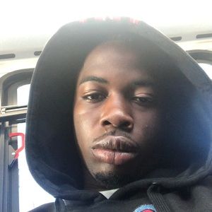 Meet your Posher, Derrick